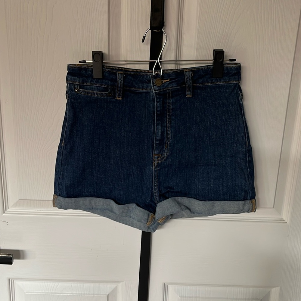 BDG high waisted shorts